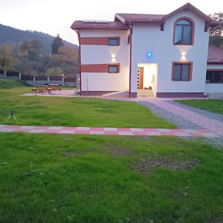 Monadin Villa Relax & Spa Săcele Exterior foto