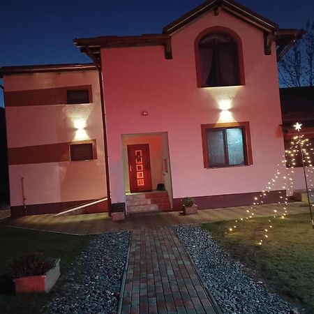 Monadin Villa Relax & Spa Săcele Exterior foto